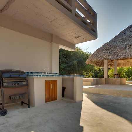 Bayshore Bijou Suites Maya Beach Esterno foto