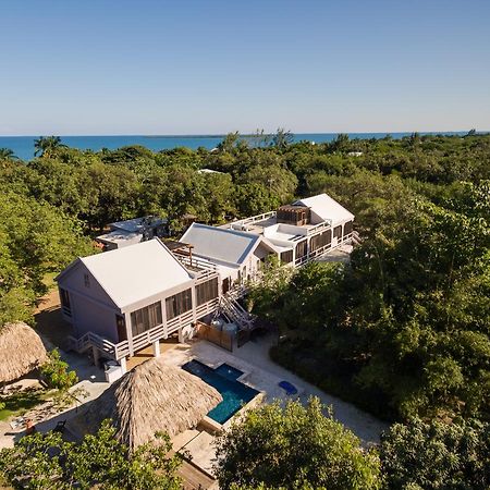 Bayshore Bijou Suites Maya Beach Esterno foto