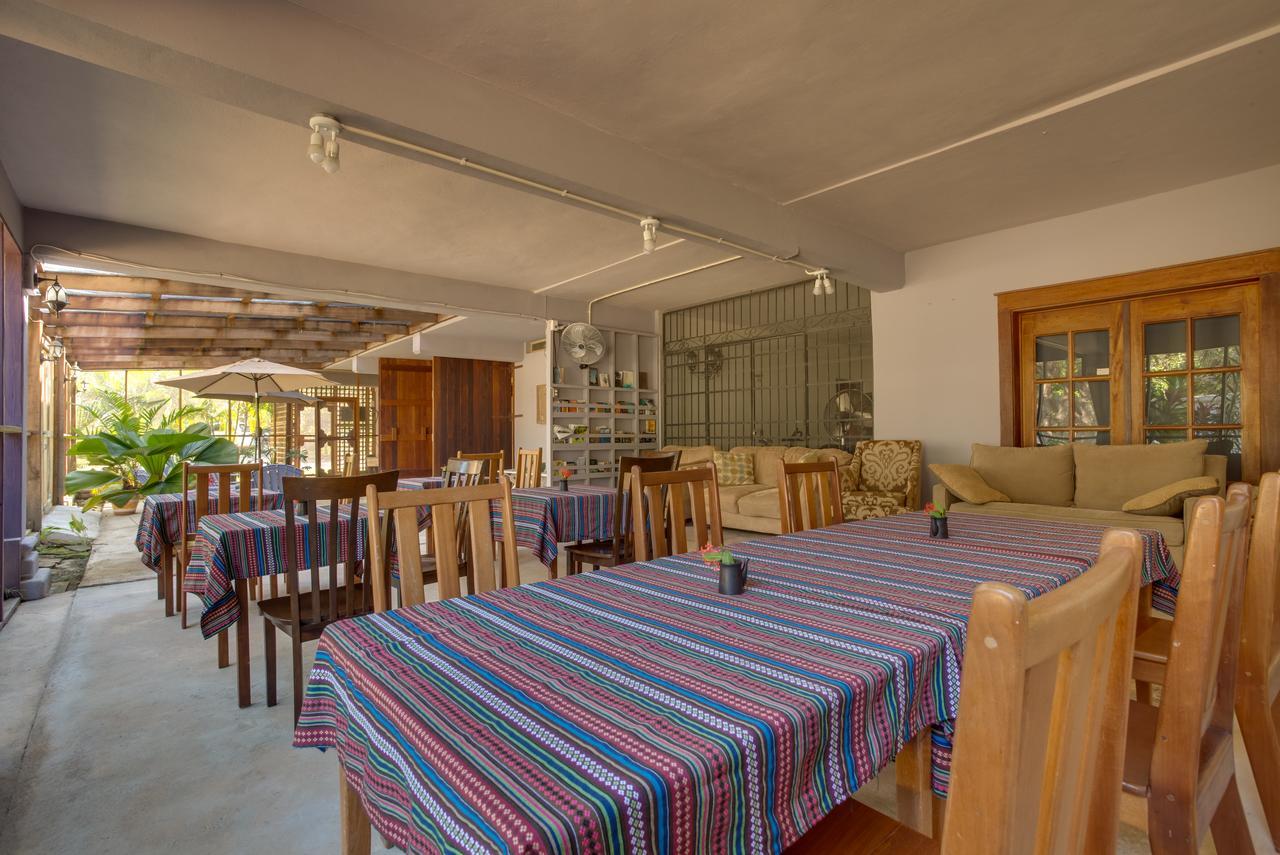 Bayshore Bijou Suites Maya Beach Esterno foto
