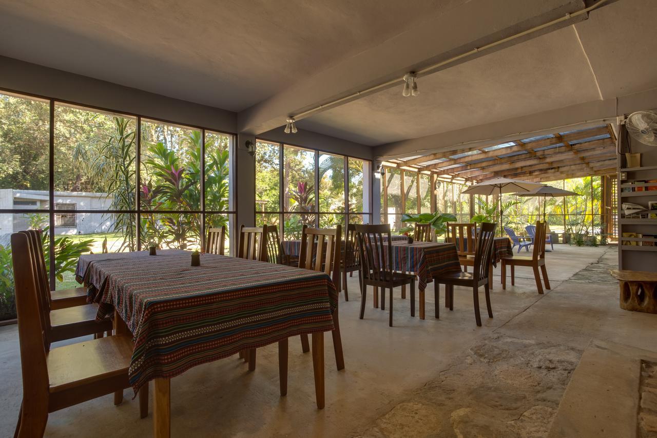 Bayshore Bijou Suites Maya Beach Esterno foto