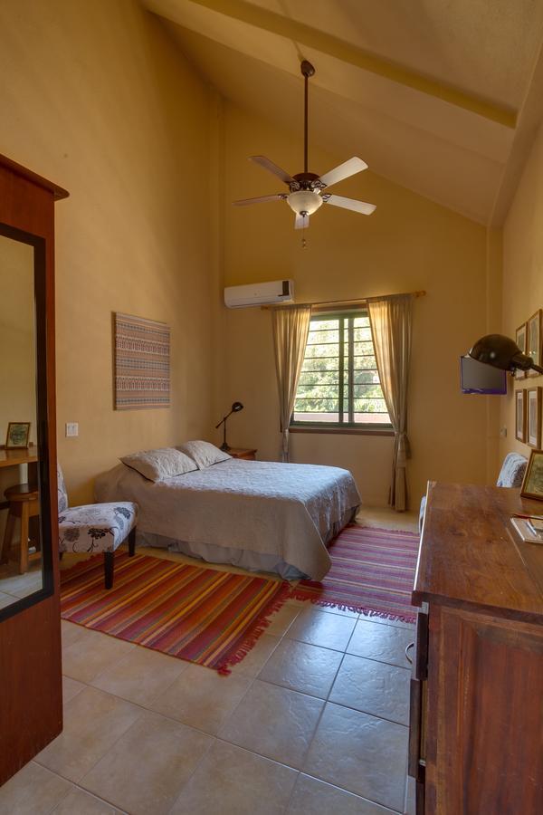 Bayshore Bijou Suites Maya Beach Esterno foto