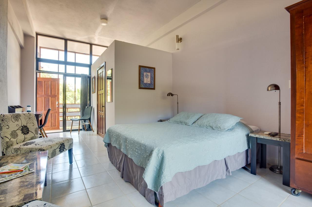 Bayshore Bijou Suites Maya Beach Esterno foto